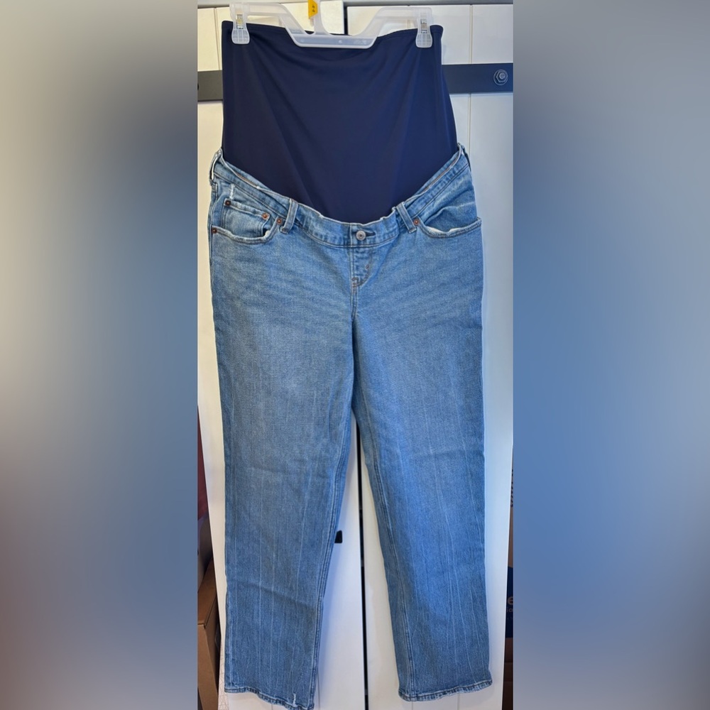 Maternity Abercrombie & Fitch “The 90’s Straight” Jeans